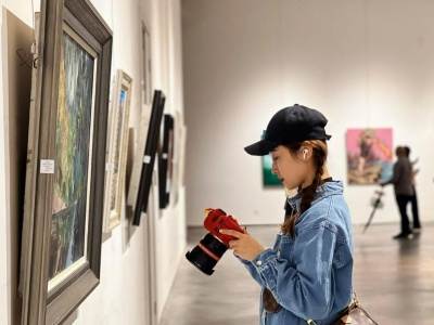 我不要婚礼 一年做出千万业绩 却转身辞职