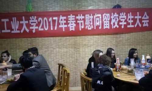 农村小伙在孟加拉国打拼 年薪30万只用4年