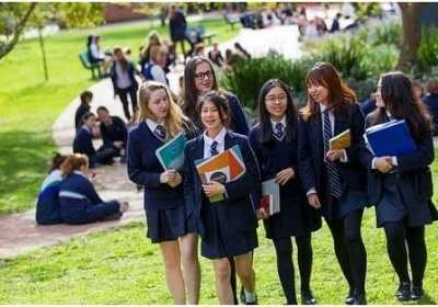 2023高考留学 新加坡留学一年要花多少钱